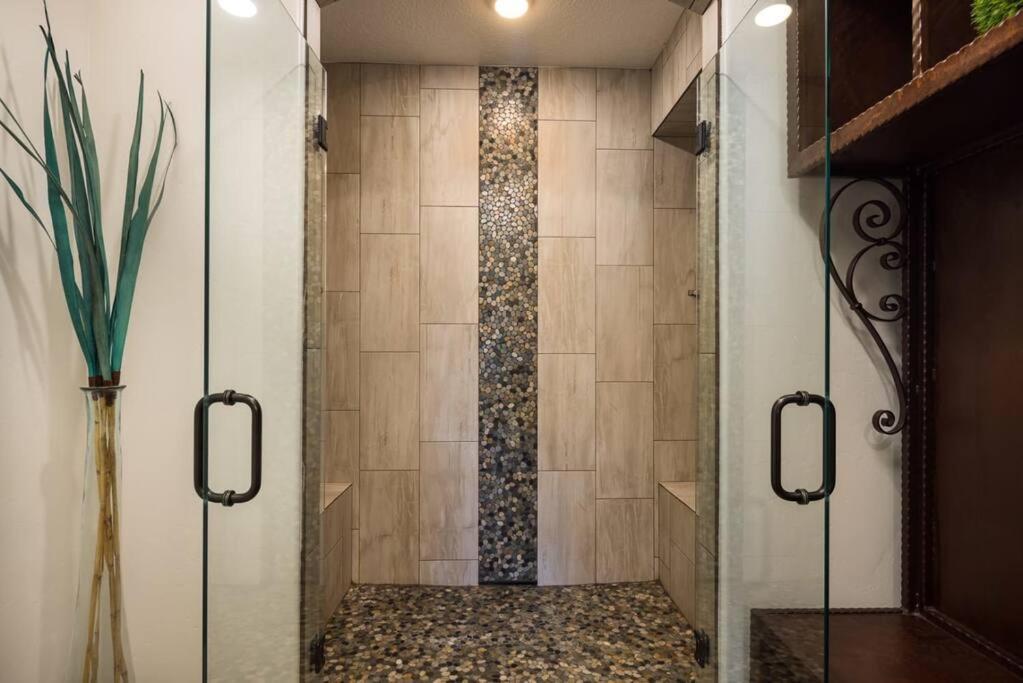 Luxury Downtown Rental 모아브 외부 사진